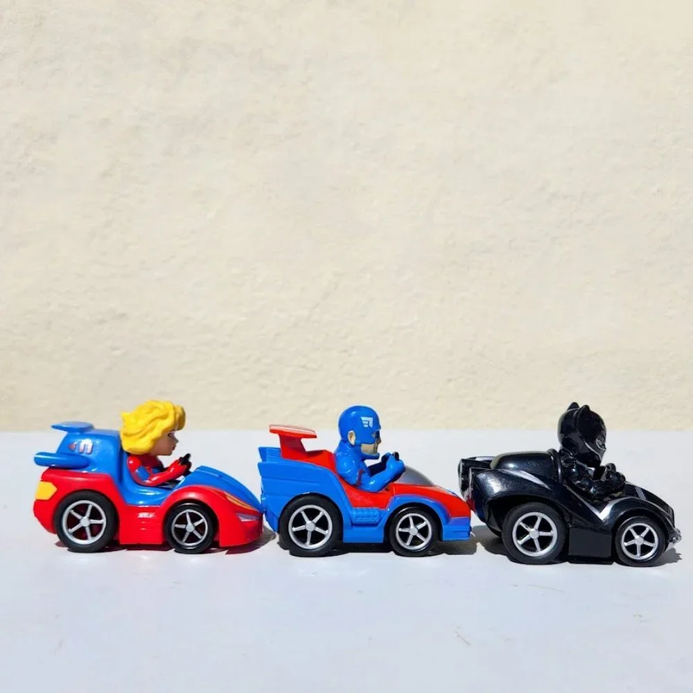 Marvel Superhero Cars Vehicles Bundle 3 Set Pull Back Black Panther Captain 4